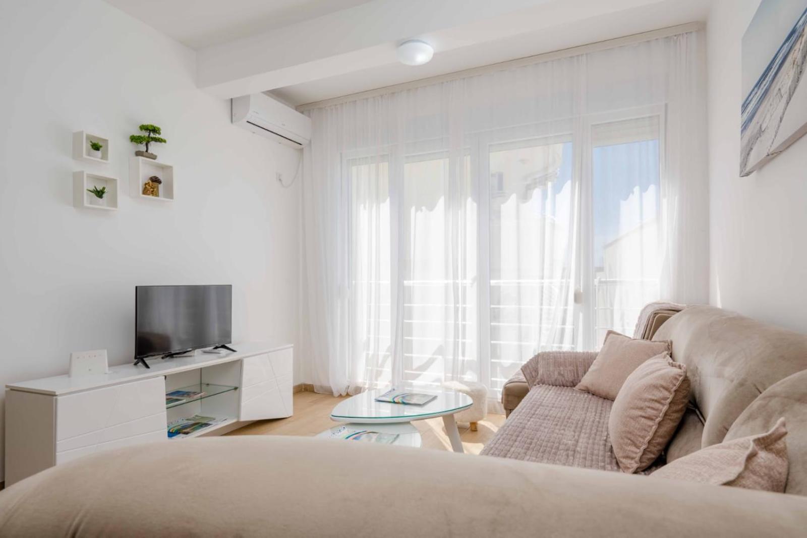 1Bd Modern Apt In Dobra Voda With Roof Access "Moka" Bar Exterior photo